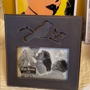 FREE with purchase **Bird Picture Frame